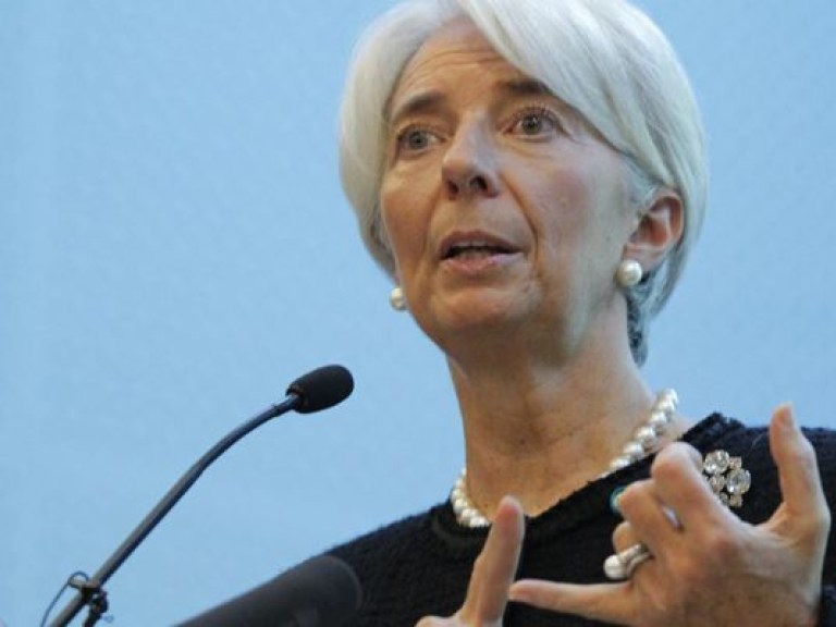 Руководителя МВФ Кристин Лагард обвиняют в коррупции (ВИДЕО)