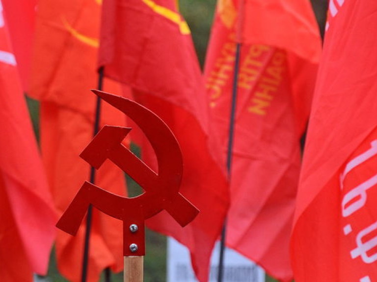 КПУ обнародовала первую пятерку на выборы в Раду