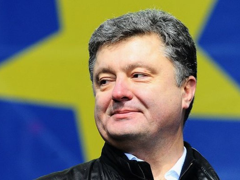 Порошенко рассчитывает на прогресс в переговорах по Донбассу со следующей недели