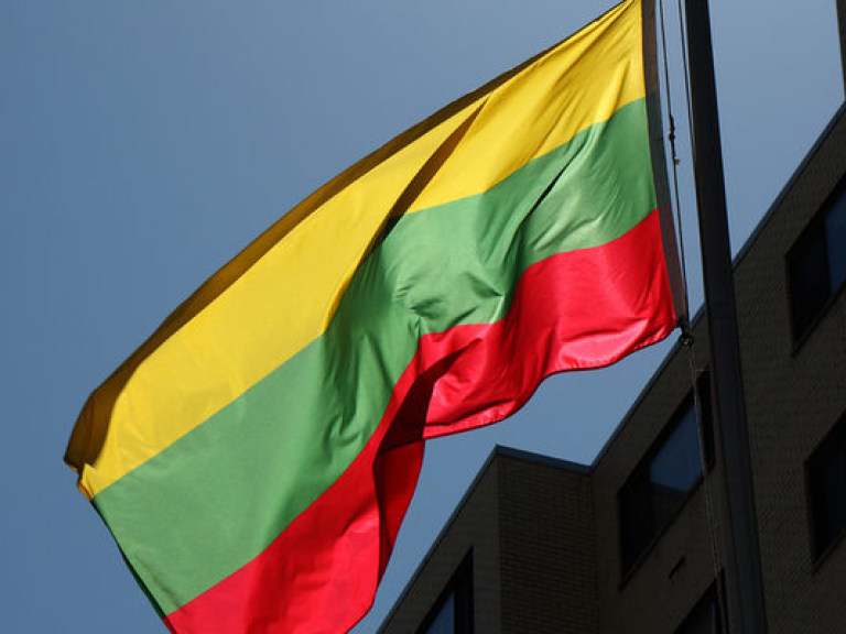Литва передаст Украине 6 тонн гуманитарной помощи