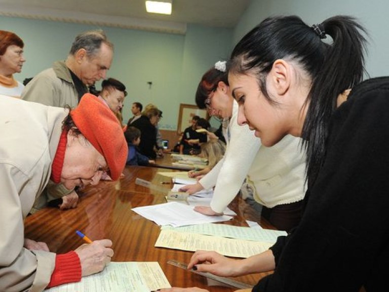 В России проходят региональные выборы