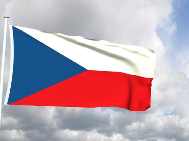 Чехия заморозила отношения с РФ