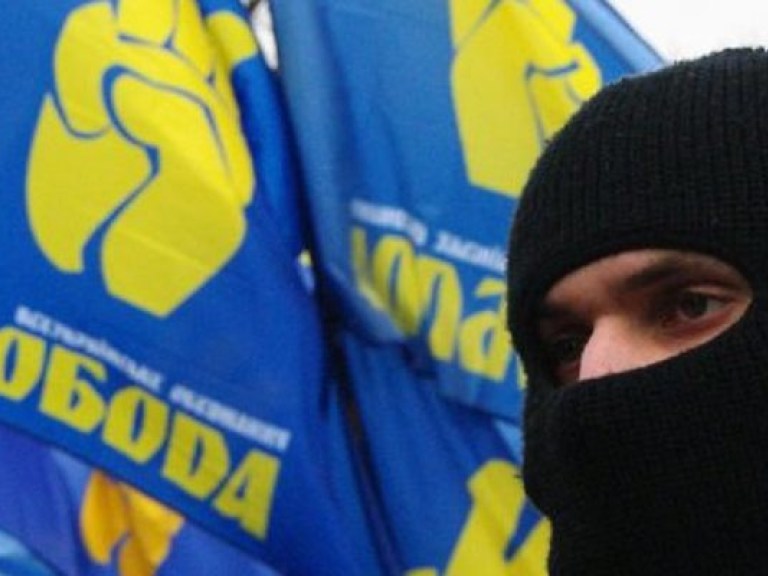 Режим олигарха Януковича финансировал и способствовал приходу ко власти «Свободы» &#8212; Симоненко