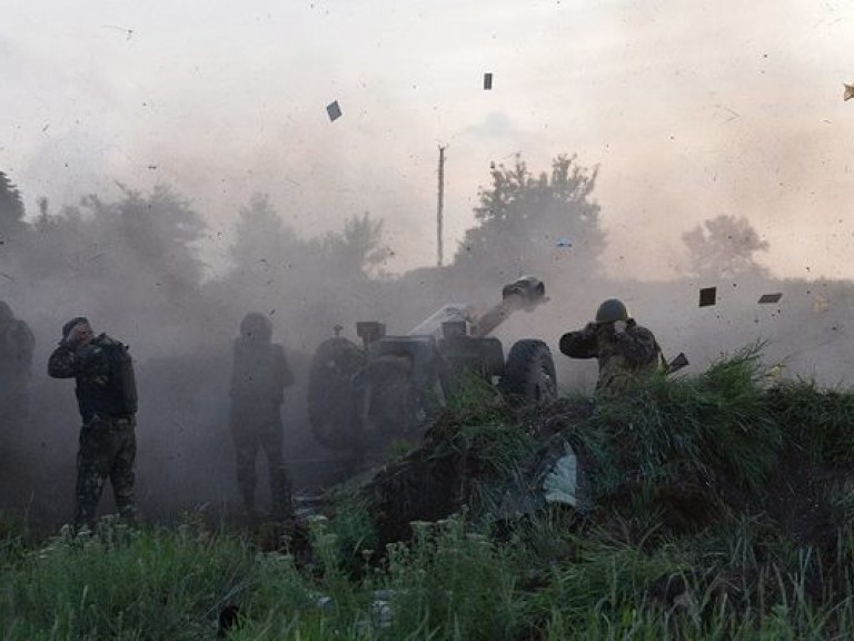 Порошенко и Меркель: Мирный план – под угрозой