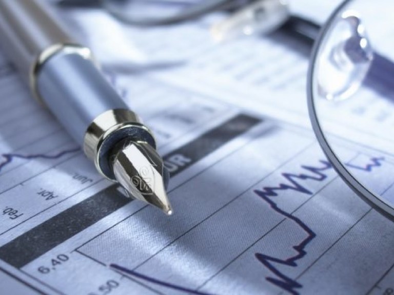 Экс-замглавы НБУ: Украина – в полушаге от дефолта, но его можно предотвратить