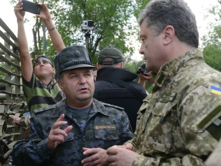 Порошенко предлагает ВР назначить министром обороны Полторака