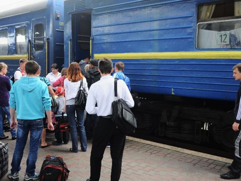Кассиры столичного железнодорожного вокзала завышают стоимость билетов для пассажиров &#8212; «Укрзализныця»
