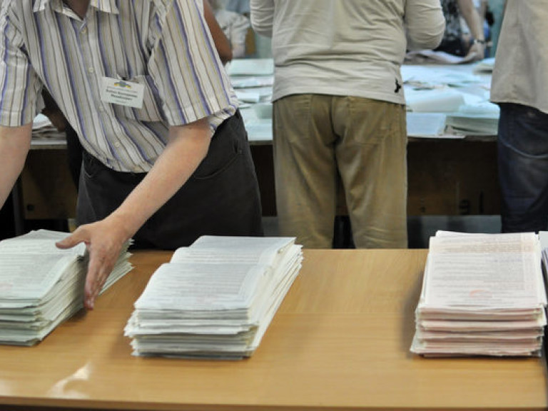 Власти Днепропетровщины готовят массовые фальсификации на выборах