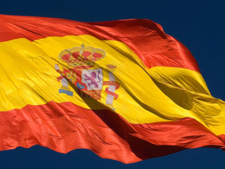 Выборы в Раду в Испании прошли спокойно и без очередей