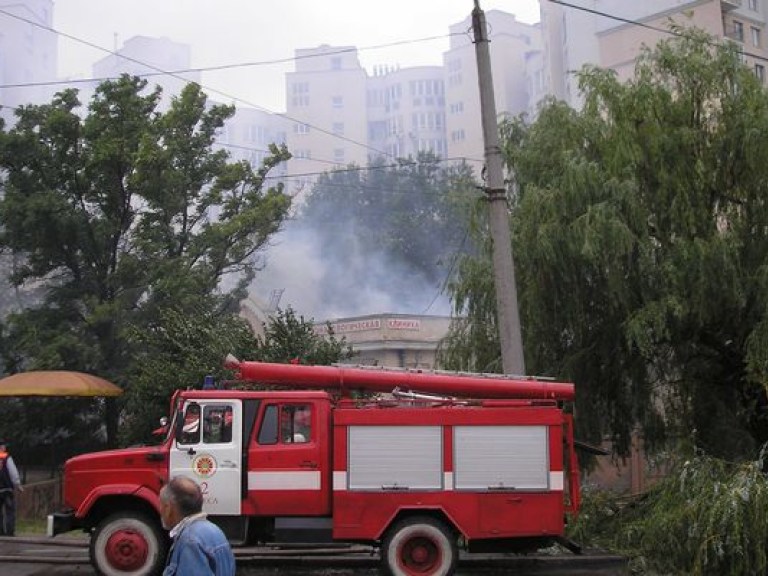 В Одесской области неизвестный поджог базы отдыха