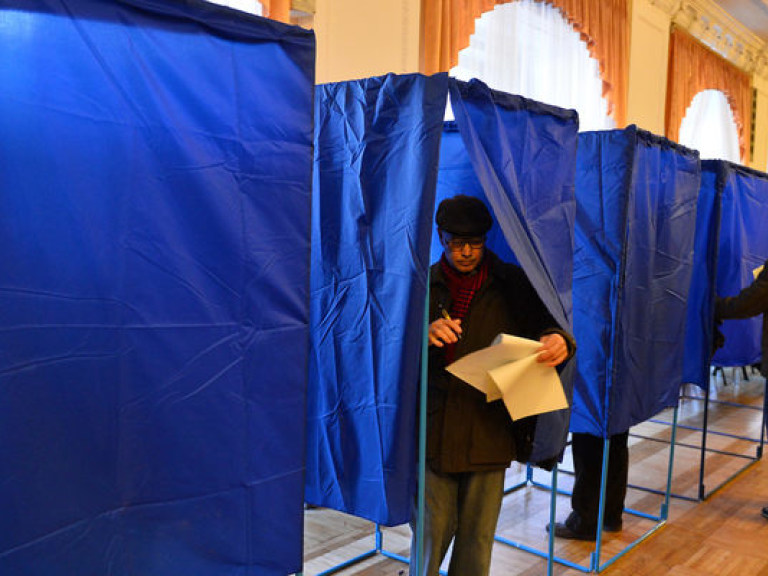 Эксперт: Социологи удовлетворены открытостью избирателей и явкой на выборы