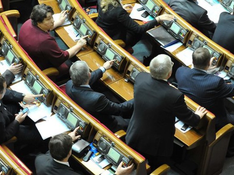 В избранном парламенте появится «новый Чечетов» – правозащитник