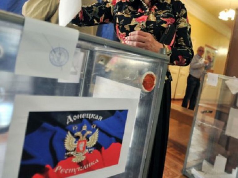Сегодня в ЛНР и ДНР проходят выборы