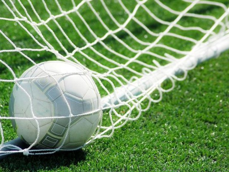 Украинские судьи сегодня проведут матч Лиги Европы