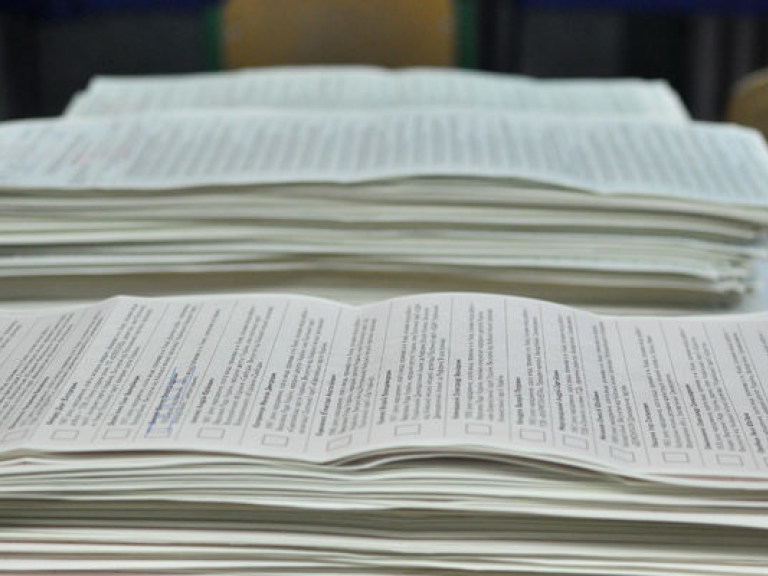 В штабе Рыженкова подтвердили передачу в ЦИК 12 090 подписей избирателей против нарушений при подсчете голосов в округе №60