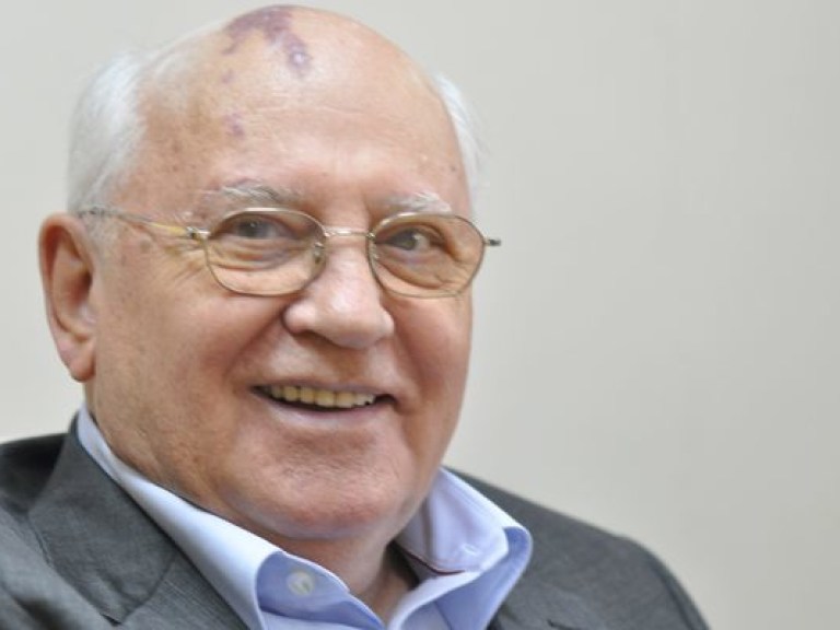 Михаил Горбачёв призвал Запад одуматься и прислушаться к Путину (ВИДЕО)