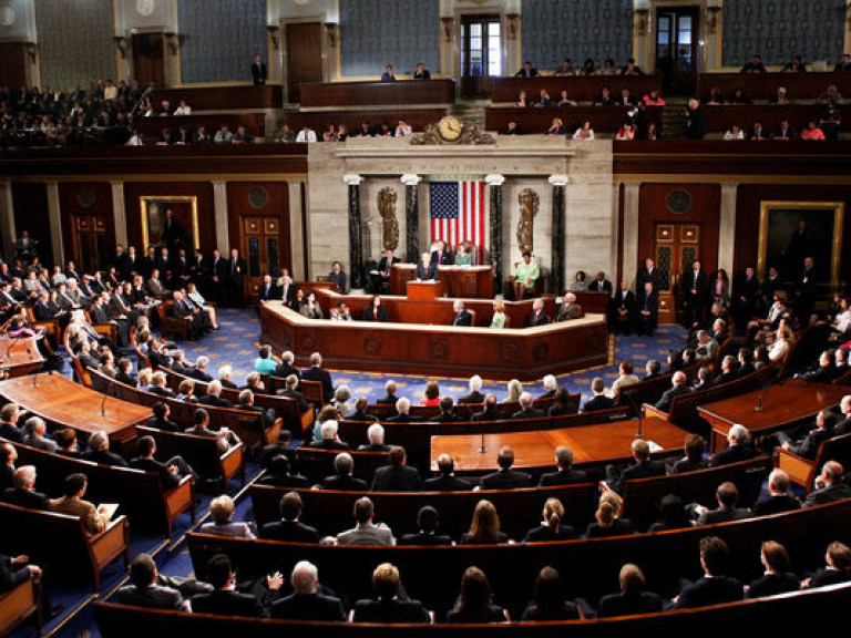 В Конгрессе США рассмотрят законопроект о предоставлении оружия Украине