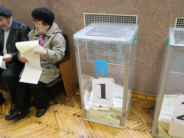 Народный депутат Владимир Бандуров выступил с инициативой внесения изменений в избирательное законодательство Украины