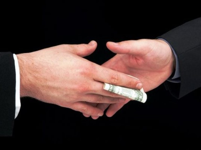 Директора департамента Минрегионразвития задержали за взятку — ГПУ