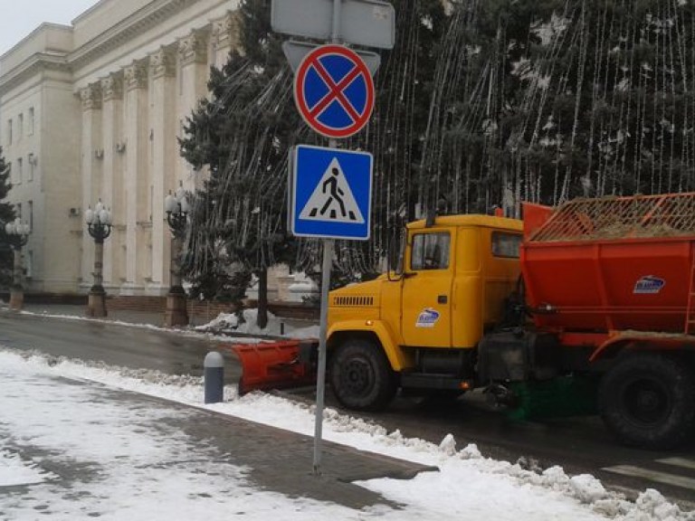 Экс-мэр: Покупка Киевом не новой снегоуборочной техники – это консервация отсталости