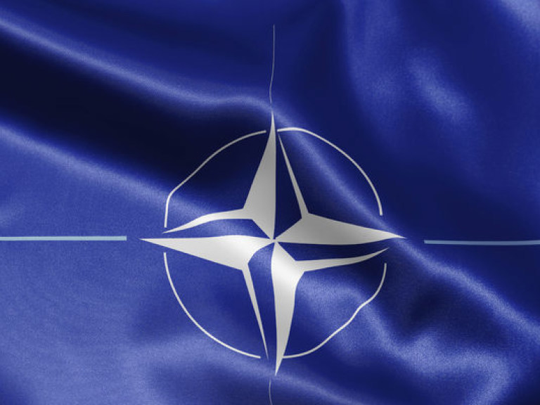 Крючков: Вступление в НАТО вряд ли является ближайшей перспективой для Украины