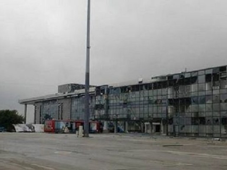 Сегодня 12 раз обстреливался Донецкий аэропорт — штаб АТО