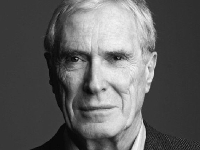 В Нью-Йорке умер поэт Марк Стрэнд