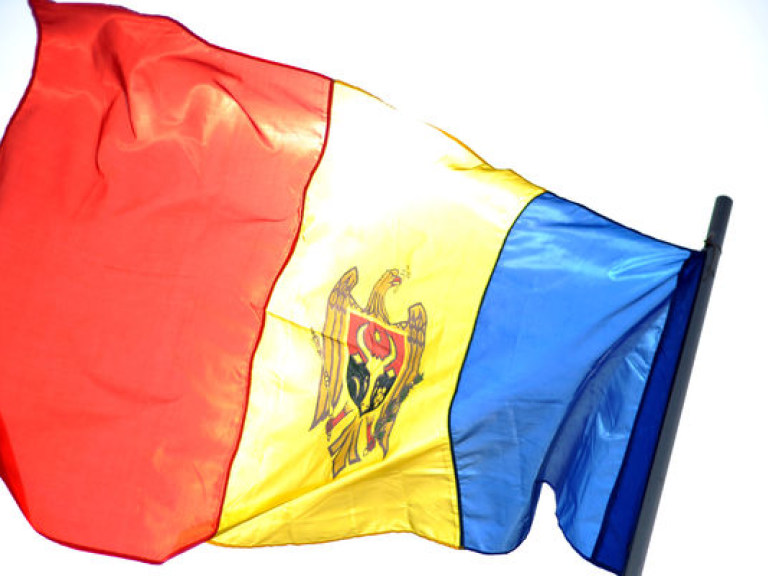 На парламентских выборах в Молдове лидируют коммунисты и социалисты