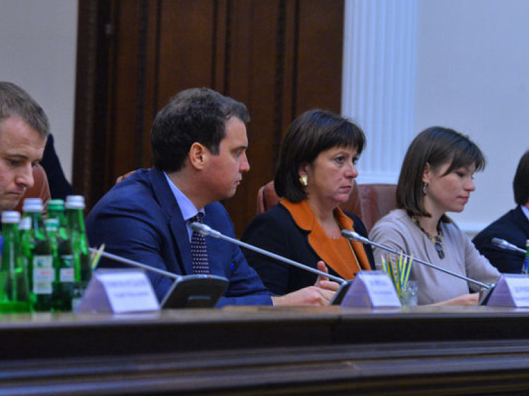 Наличие иностранцев в украинском правительстве свидетельствует о кризисе новой власти – европейский эксперт