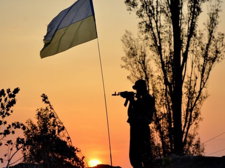 За сутки в зоне АТО погиб один украинский военный, 13 ранены — СНБО