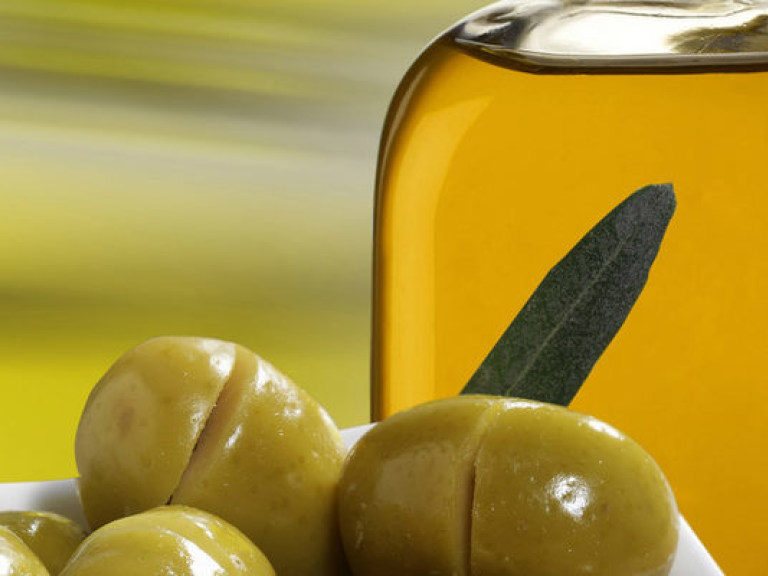 Ежедневную мягкую чистку печени обеспечит оливковое масло с лимоном