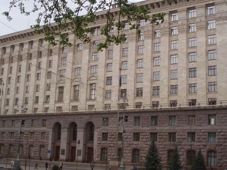 Правительство хочет забирать у Киева 75% налогов – депутат