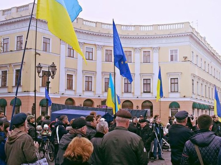 Эксперт: Протесты в Виннице и Запорожье показали, что в Украине отсутствует власть