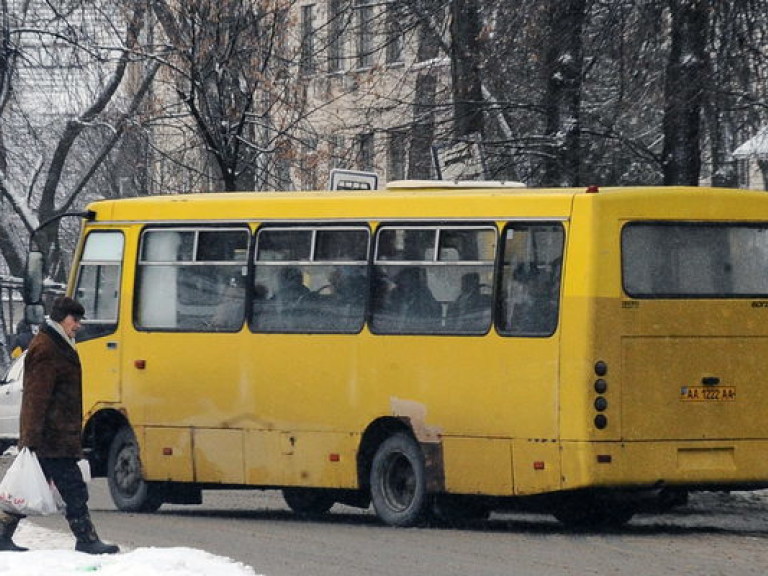 Во Львове обстреляли маршрутку – милиция квалифицировала это как «хулиганство»