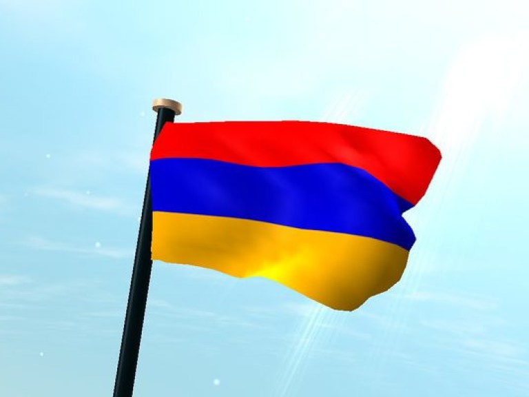 Со вступлением в ЕвразЭС Армения получит те средства, которых лишилась Украина – эксперт