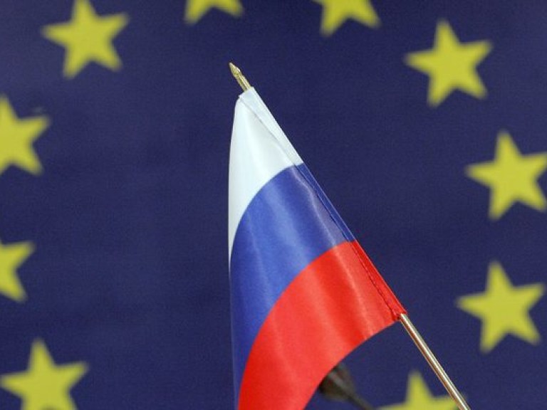 Главы МИД стран ЕС 19 января обсудят стратегию отношений с Россией