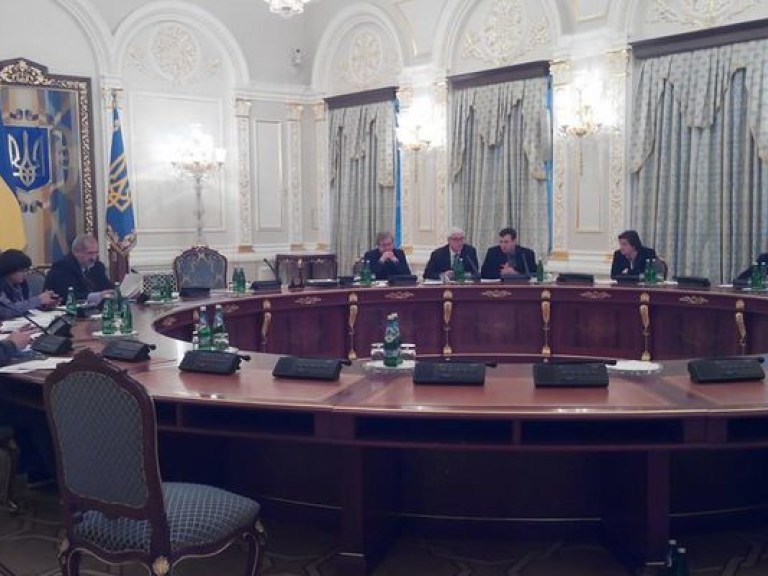 В конкурсной комиссии растянули срок подачи заявок на должность директора Антикоррупционного бюро на 30 дней