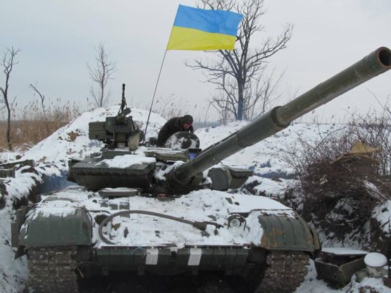 За ночь позиции сил АТО на Донбассе обстреляли 18 раз — штаб