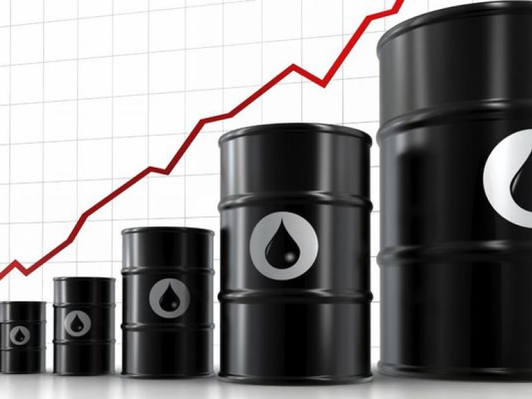 Цены на нефть марок Brent и WTI показали рост