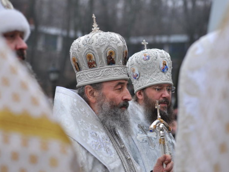 Помощник священника рассказал, за какие грехи болеет большинство украинцев