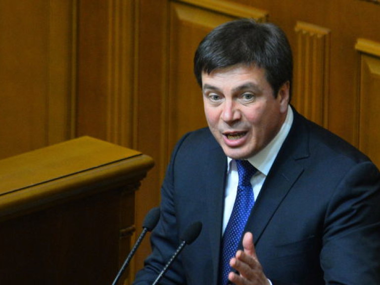 Вице-премьер Зубко защитил замминистра Исаенко, которого без разбирательства уволил Яценюк