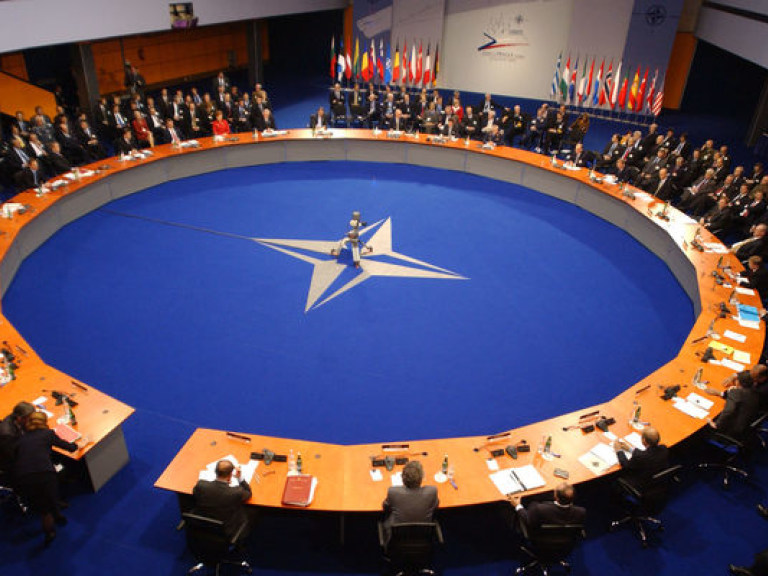 НАТО не хочет выделять Украине деньги на оборону – эксперт
