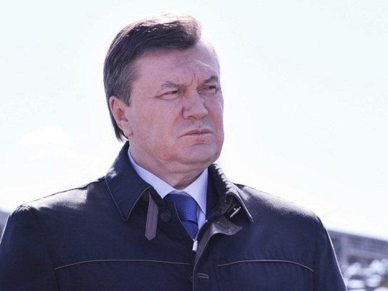 Рада лишила Януковича звания Президента