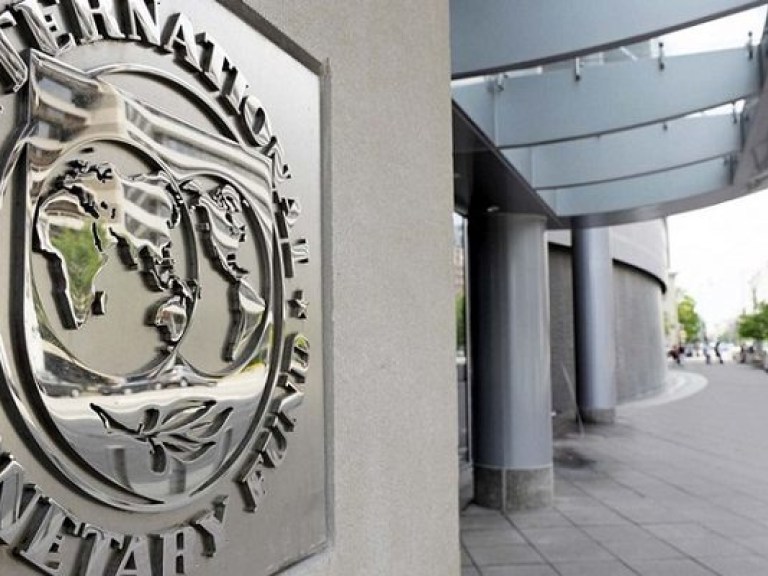 Гонтарева: В МВФ обсудят выделение транша Украине через три недели