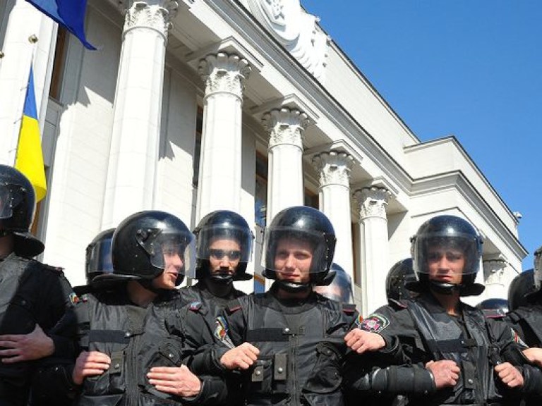 В Украине наблюдается гражданское сопротивление многим действиям власти — эксперты