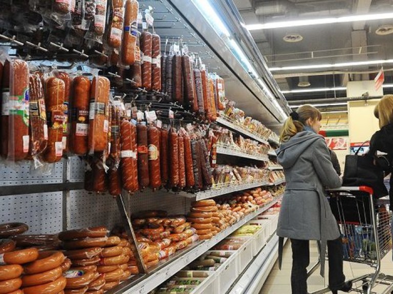 Госстат: В январе цены на продукты в Украине подорожали почти на пять процентов