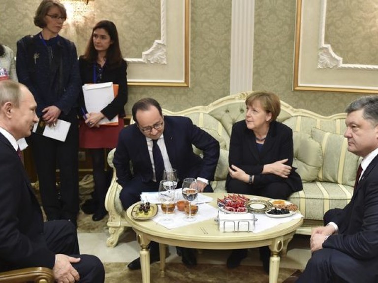 Переговоры в Минске затянулись