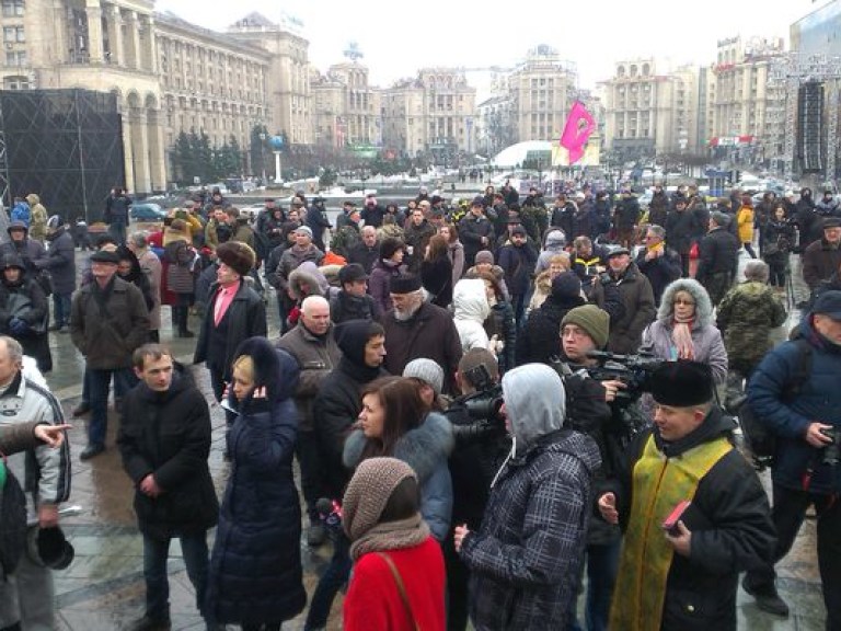 На Майдане прошла акция «Больше никогда» в память о погибших (ФОТО)