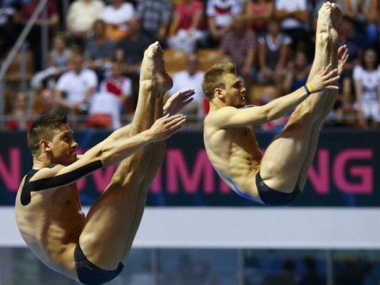 Украинцы завоевали “золото” на этапе кубка мира по прыжкам в воду