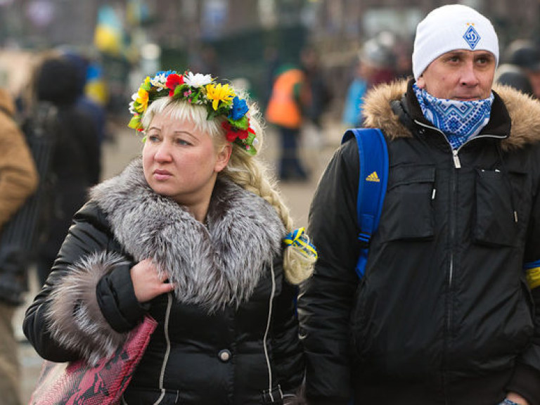 Пришедшие помолиться за мир на Майдан: за последний год жить стало намного хуже